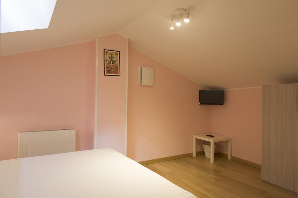 ロレート Green House Bed & Breakfast エクステリア 写真